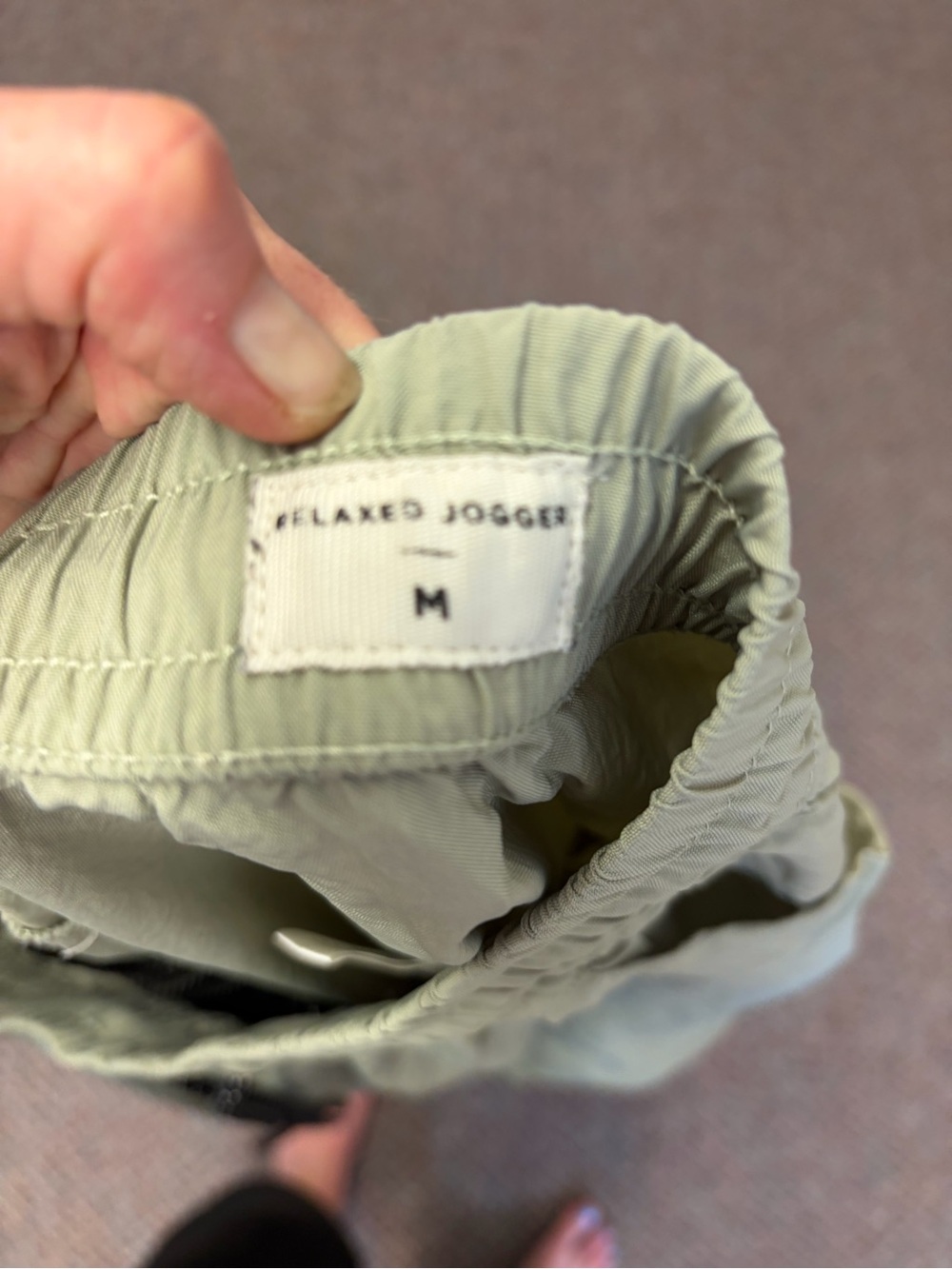 PacSun Beige Cargo Joggers with Black Accents - Picture 5 of 5
